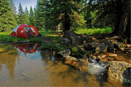出國(guó)旅行 除了酒店還能睡在哪兒？