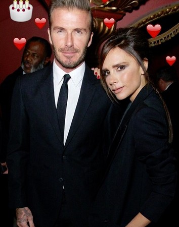 小貝夫婦禁與裝修工人合照 小貝夫婦禁與裝修工人合照