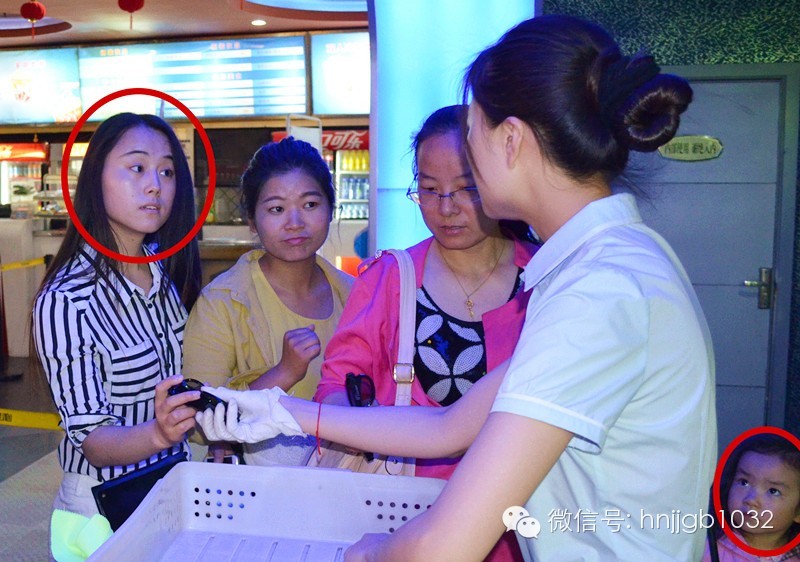 　　看完這部電影，我只有一句話要對(duì)復(fù)仇者們說(shuō)：你們耍帥的時(shí)候考慮過(guò)我們普通老百姓的感受嗎??？