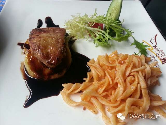 后切牛扒！某編輯和主播吃的贊不絕口，好吃！