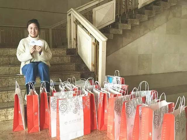 每一位到現(xiàn)場的小伙伴都獲得了我們精心準(zhǔn)備的小禮品哦！