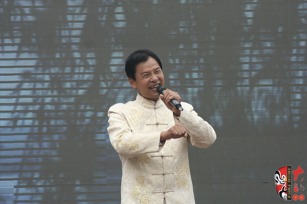 河南電臺(tái)戲曲廣播《梨園星秀場(chǎng)》十大星秀、河南省豫劇三團(tuán)優(yōu)秀青年演員劉海功演唱