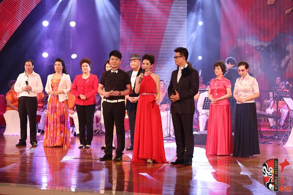 主持人：河南電臺戲曲廣播“當(dāng)家小生”月陽、河南電視臺9頻道徐雪、原中央電視臺著名節(jié)目主持人白燕升