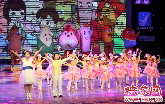 動(dòng)畫片《雙匯大森林》歌舞