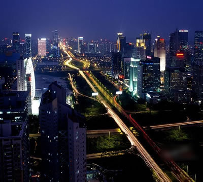 1、房屋一套(80平方)，以均價22300元計，22300×80=1784000.(這是朋友剛在筆架山買的城市主場的價格)