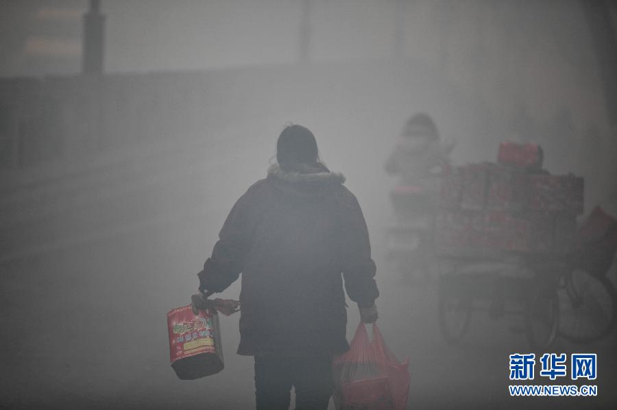 #（晚報(bào)）（2）初五“迎財(cái)神”引爆“開門炮”