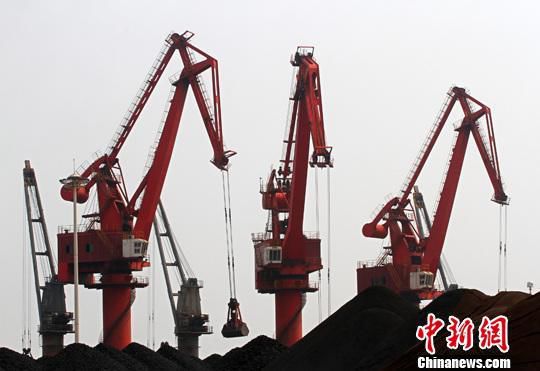 國(guó)家統(tǒng)計(jì)局今天將召開(kāi)國(guó)民經(jīng)濟(jì)運(yùn)行情況新聞發(fā)布會(huì)，公布三季度GDP等經(jīng)濟(jì)數(shù)據(jù)