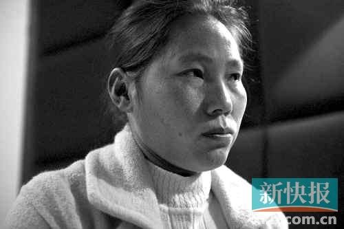 曹再發(fā)妻子朱孝云：我很內(nèi)疚，我向廣州市民道歉