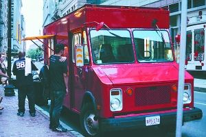 “無二烤肉”營(yíng)業(yè)現(xiàn)場(chǎng)。