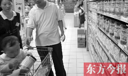 "第一口奶"爸媽說(shuō)了算 "第一口奶"爸媽說(shuō)了算