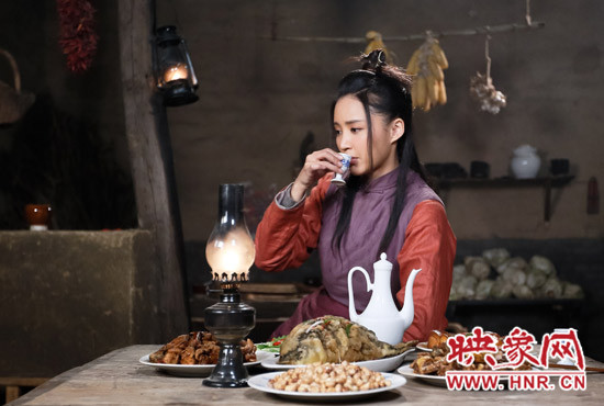 《大河兒女》印小天成“男神” 對(duì)河南胡辣湯情有獨(dú)鐘 《大河兒女》印小天成“男神” 對(duì)河南胡辣湯情有獨(dú)鐘