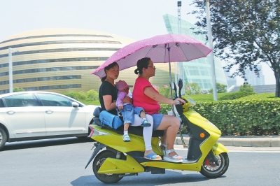 大暑時節(jié)，戶外更需防暑。