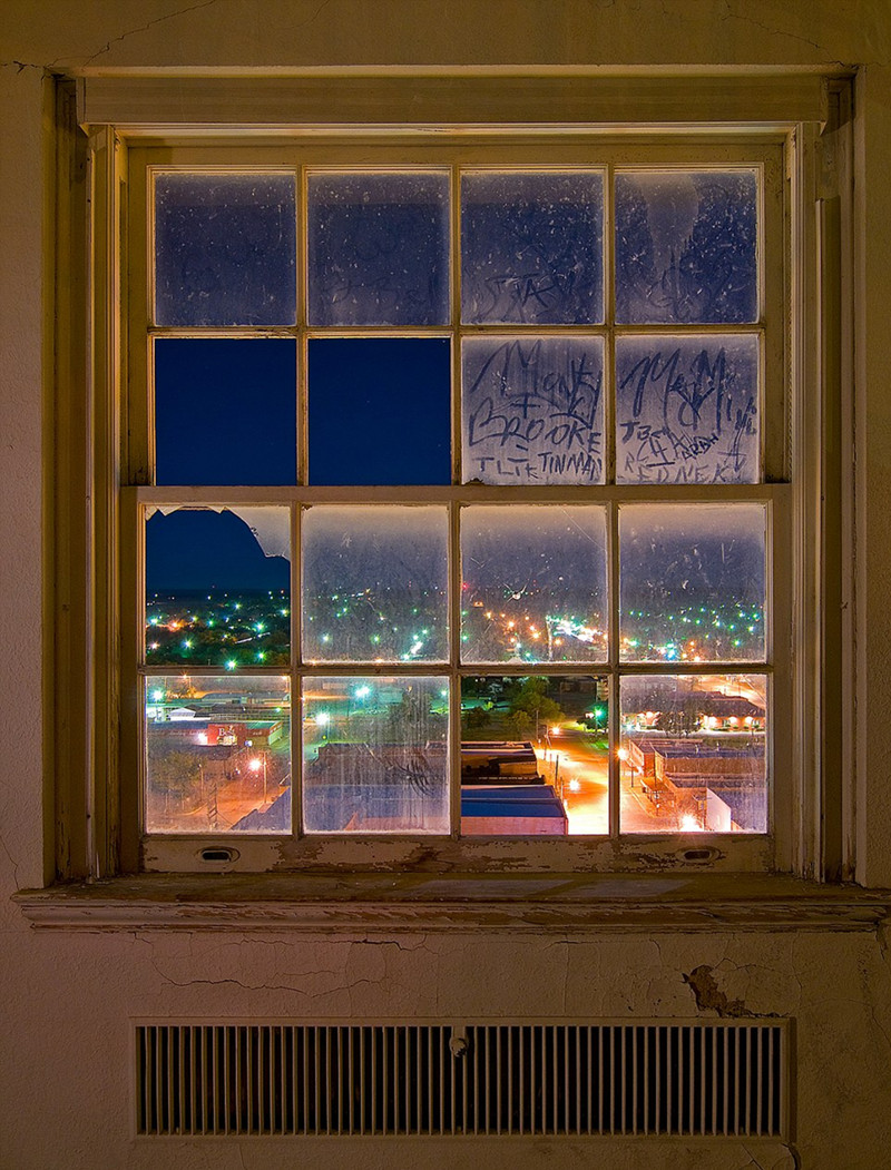 美國(guó)最著名"鬼樓"貝克酒店 美國(guó)最著名"鬼樓"貝克酒店