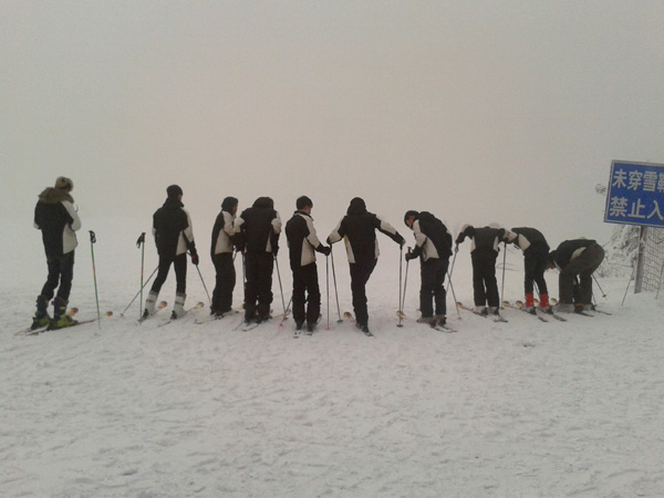 鄭州人自己的滑雪場(chǎng)圣誕啟幕！