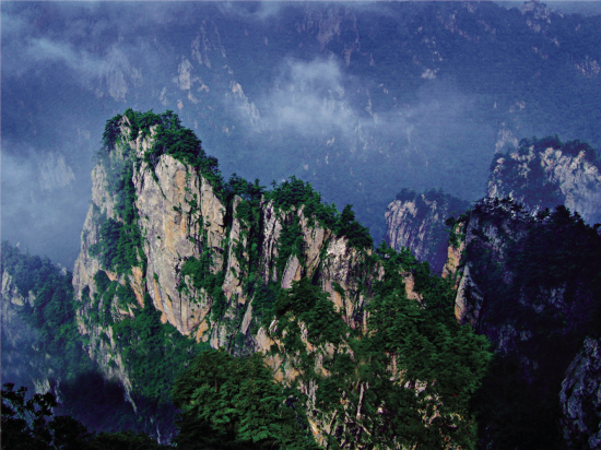 千峰竟秀 龍峪灣攝影：趙樹(shù)嶺