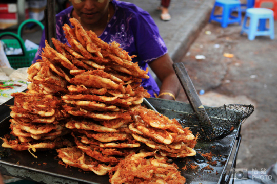 緬甸，繽紛的街邊平民小吃