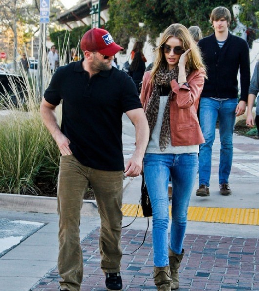 誰(shuí)能有幸約會(huì)天使？維秘超模們的男星后宮團(tuán)