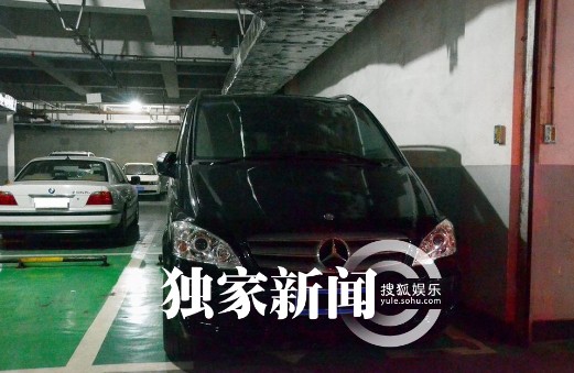 董潔新購置的奔馳車。