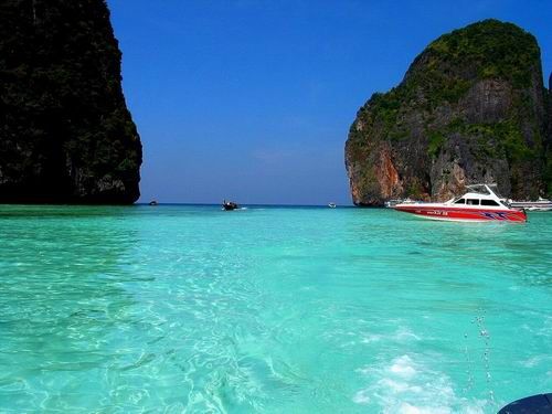 藍(lán)色的海 攝影:行者無(wú)疆snow 藍(lán)色的海 攝影:行者無(wú)疆snow