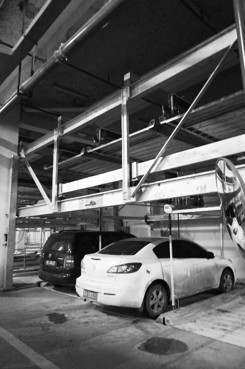 蘇荷立體式公共停車場去年12月開始使用，有384個車位。