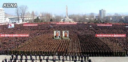 朝鮮民眾稱，朝鮮軍民“將在任意時(shí)期、對任意對象隨意實(shí)施無止境的正義打擊，一定實(shí)現(xiàn)民族的夙愿祖國統(tǒng)一大業(yè)”。