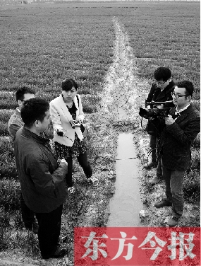 廢水不經(jīng)處理就直接排入麥田，農(nóng)民打的小麥都不敢吃。