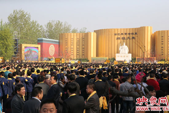 拜祖大典會(huì)場(chǎng)。映象網(wǎng)記者 邵恰 攝