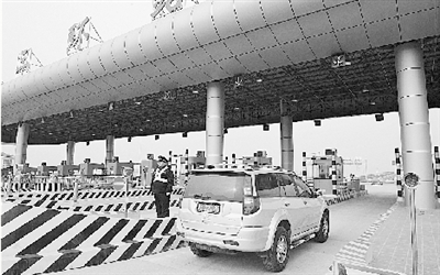 　　鄭州報業(yè)集團記者 劉凌智 文 白 韜 圖