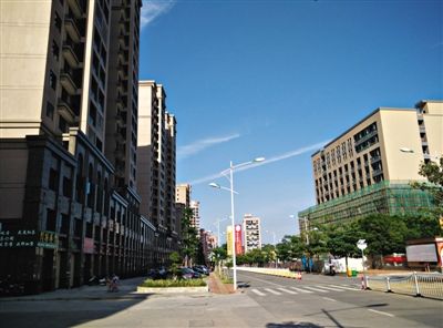 5月12日，泉州洛江區(qū)雙陽。知情人稱，徐鋼任期內(nèi)，在洛江區(qū)任職的謝清平協(xié)助徐鋼的表親在這里拿地。