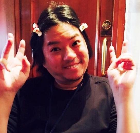 有一種傷害叫高曉松的自拍。