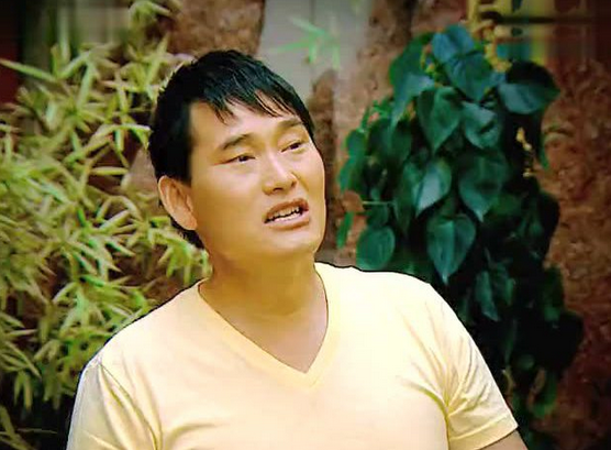 朱之文辛苦掙錢 兒子抽煙喝酒打架全不落 朱之文辛苦掙錢 兒子抽煙喝酒打架全不落