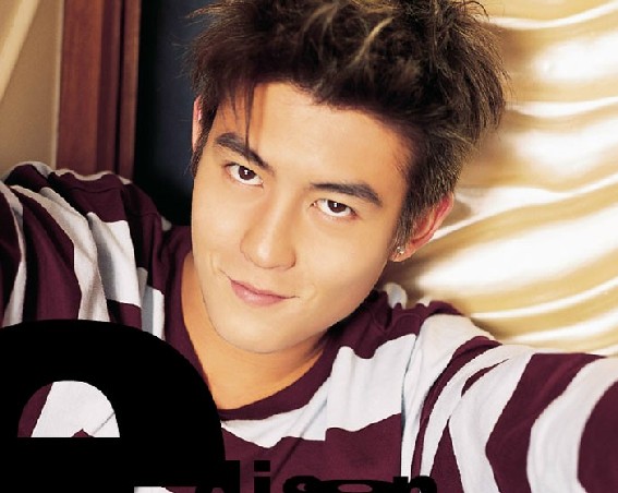 曝陳冠希要當(dāng)爸爸了？ 女友已懷孕幾個(gè)月