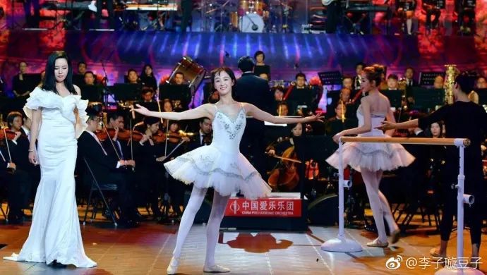 《創(chuàng)造101》主題曲公布，這個(gè)被吐槽油膩的c位是什么來(lái)頭？