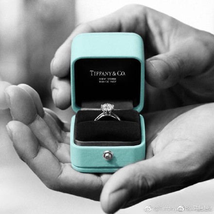 張馨予的婚紗成了淘寶爆款，知道價(jià)格后讓人大跌眼鏡！