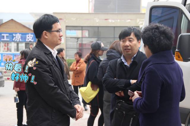 大BOSS徐紅曉總監(jiān)坐鎮(zhèn)，多方協(xié)調(diào)，HOLD住全場！