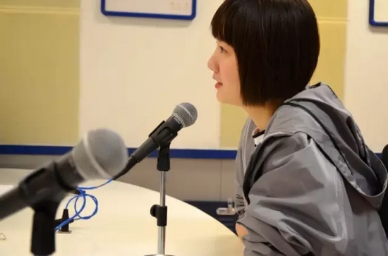 360°無死角，純素顏依舊那么美。這樣的顏值，你還敢說童星都長殘了？