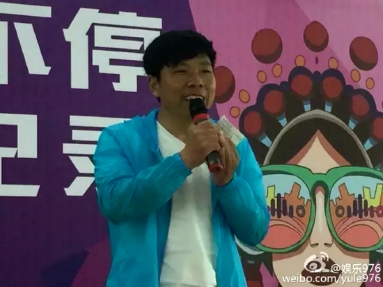 見證挑戰(zhàn)的戲迷代表陳紅森講述自己和戲曲的故事、見證歷史時(shí)刻的心情。