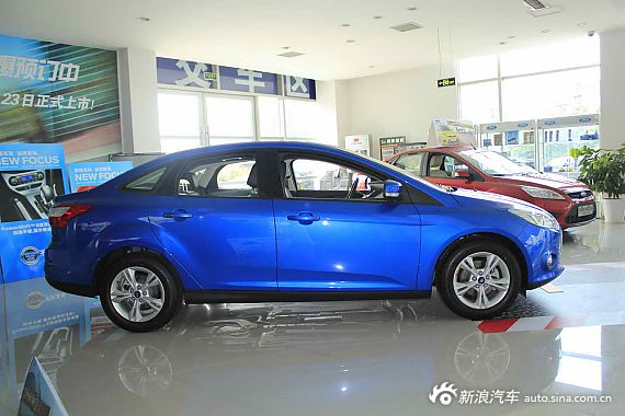 　?？怂箖蓭?jīng)典1.8MT 時(shí)尚型