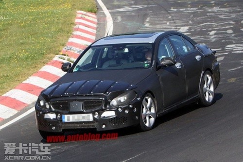 新一代奔馳C級(jí)