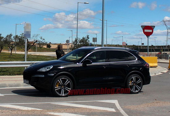 改款卡宴路試諜照 改款卡宴路試諜照