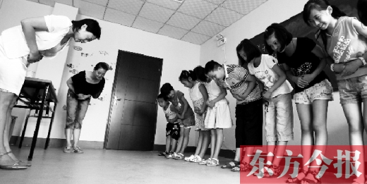 想教國(guó)學(xué)得先考國(guó)學(xué)教師資格證？