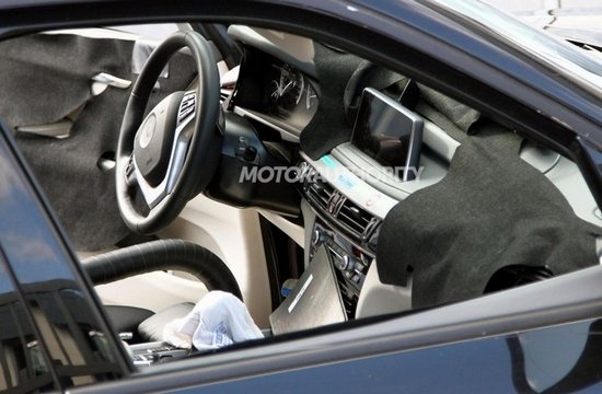 全新一代寶馬X5測(cè)試諜照