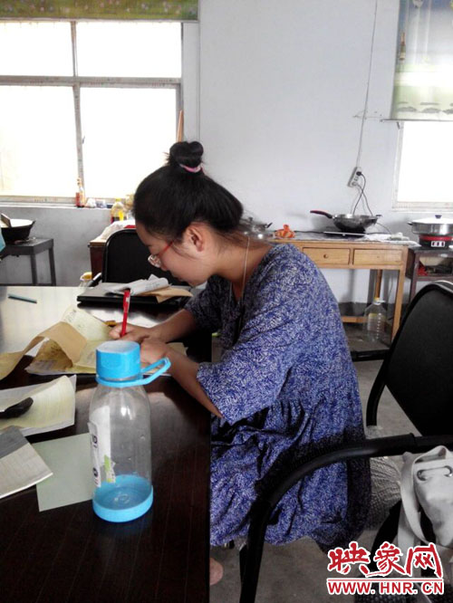 四位鄉(xiāng)村老師為閆洼小學(xué)的孩子們撐起一片藍天 四位鄉(xiāng)村老師為閆洼小學(xué)的孩子們撐起一片藍天