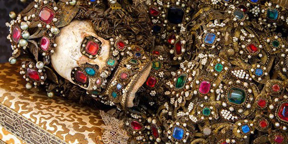 意大利土豪墓葬群 渾身金銀珠寶 意大利土豪墓葬群 渾身金銀珠寶