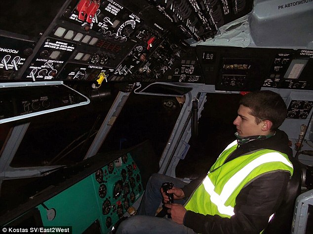 俄羅斯青年夜?jié)摍C場 進出跑道無人發(fā)現(xiàn) 俄羅斯青年夜?jié)摍C場 進出跑道無人發(fā)現(xiàn)