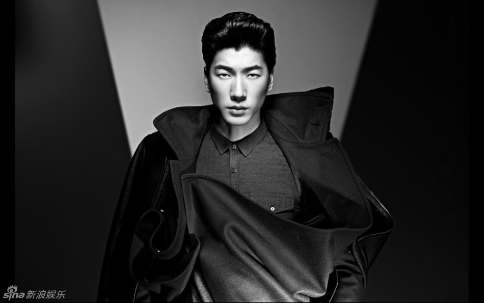 張亮張悅軒父子拍攝時(shí)尚大片 張亮張悅軒父子拍攝時(shí)尚大片