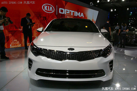 海外版起亞全新K5 海外版起亞全新K5