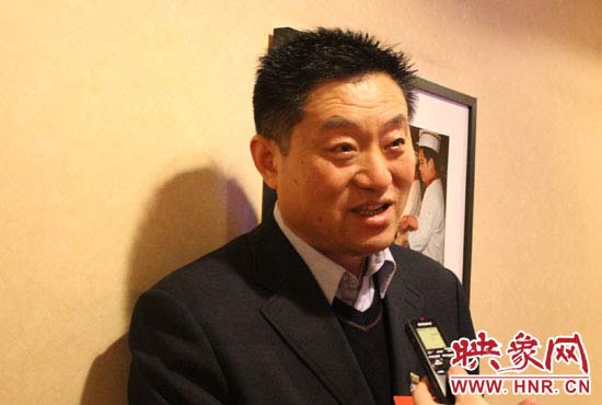 全國人大代表、輝縣市孟莊鎮(zhèn)南李莊村黨支部書記范海濤