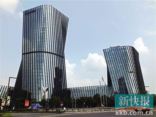 佛山順德北滘鎮(zhèn)，美的總部大樓。該公司是民營(yíng)企業(yè)的佼佼者。