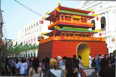 媒體稱國慶出游景區(qū)門票價(jià)格全球領(lǐng)先